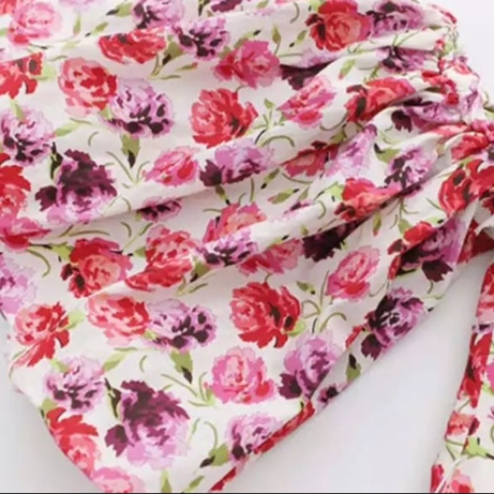 NEW Women's mini Floral Statement summer dress - Picture 4 of 6